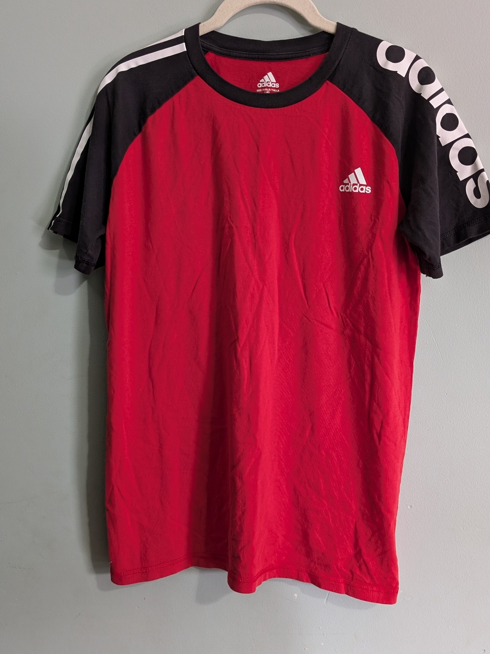EUC adidas Short-Sleeve Performance Tee Youth large *F25